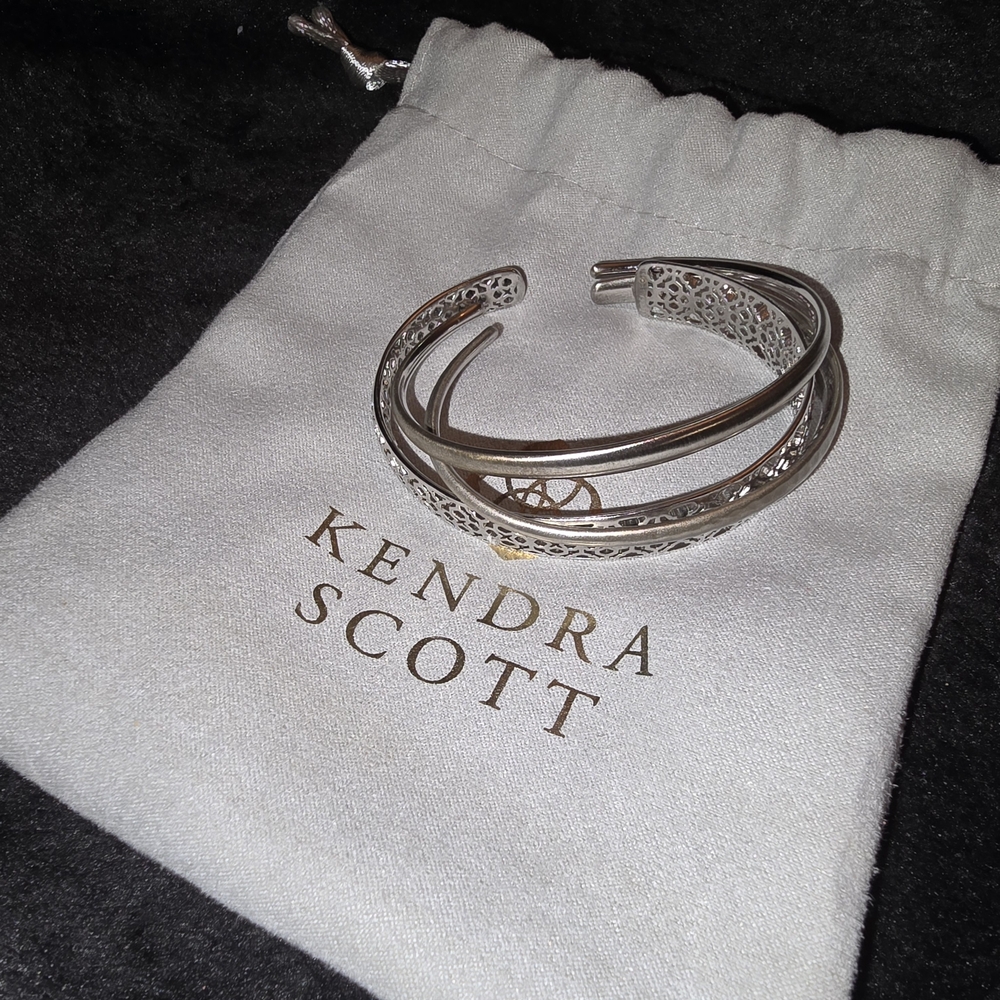 Kendra Scott Silver Tiana Cuff Bracelet Set - Picture 13 of 16